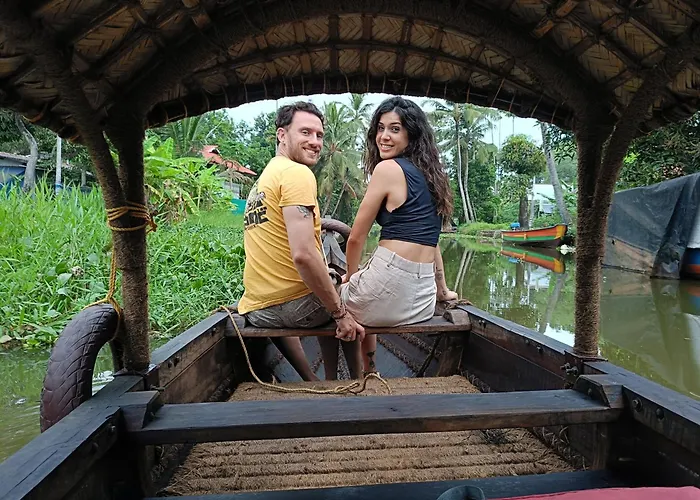 Paddy N Canal Homestay